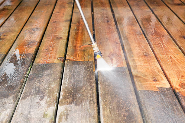 Why Choose Our Certified Pressure Washing Experts for Your Project Needs in Glendale, MS?